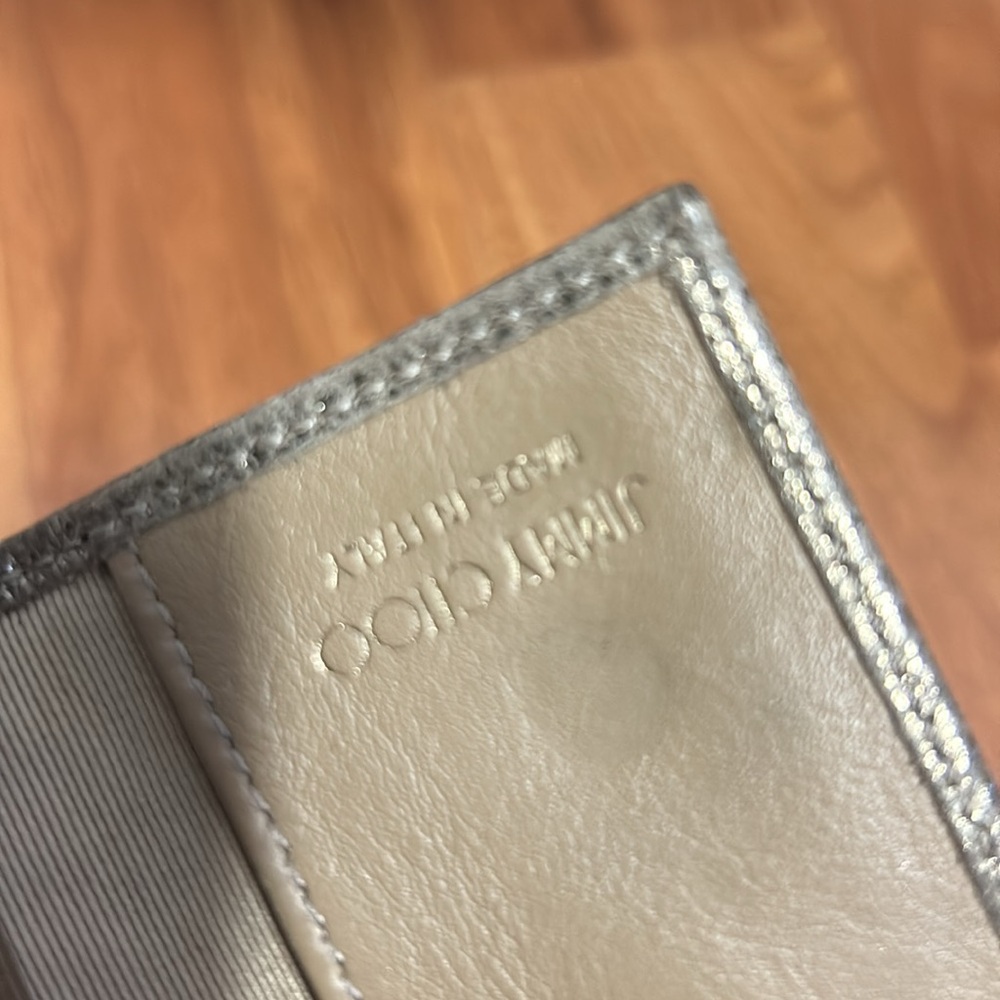 Authentic Jimmy Choo Key Holder - Picture 14 of 16